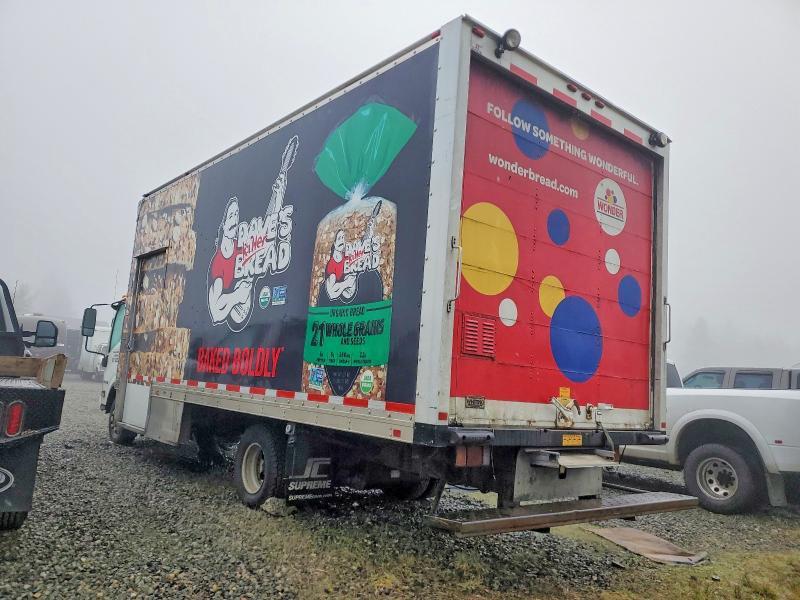 2016 Isuzu NPR BOX Truck