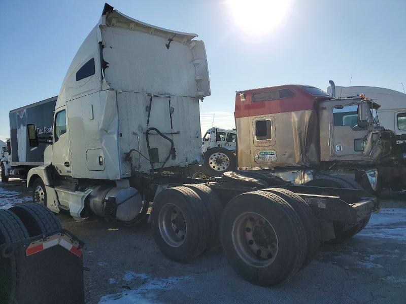 2022 Kenworth T680 Semi Truck