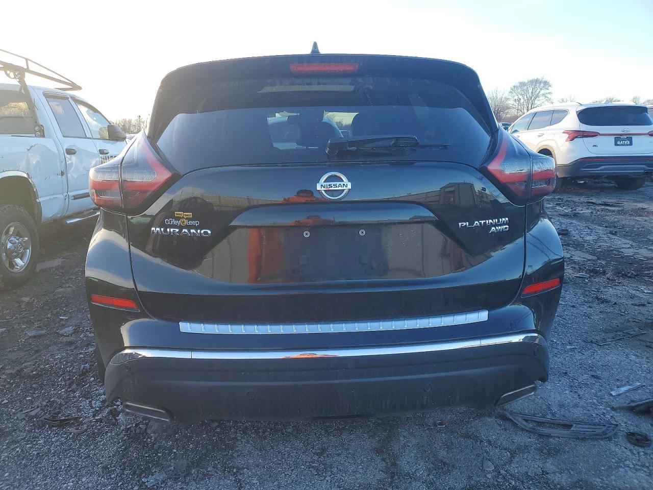 2020 Niss Murano Platinum