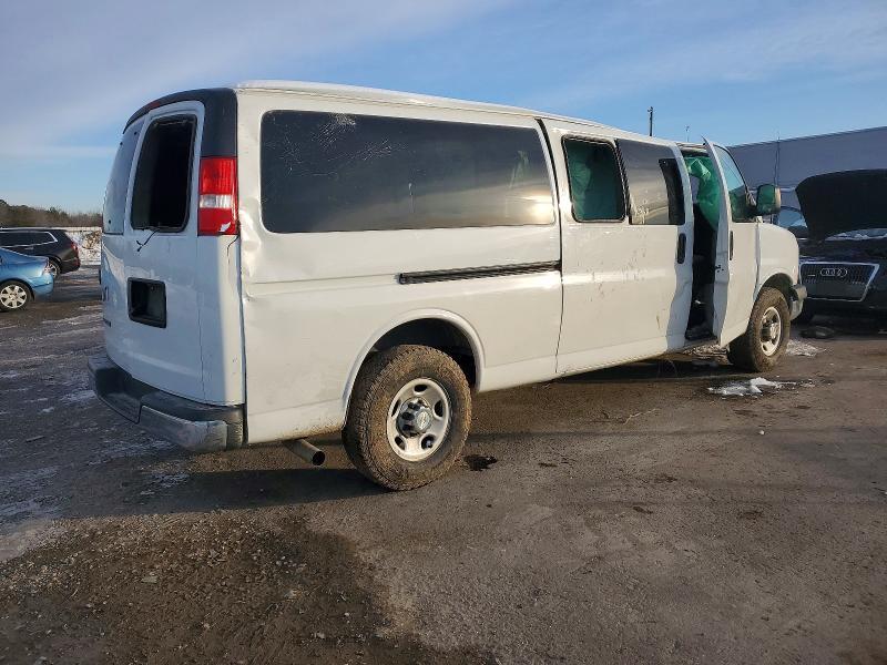 2020 Chevrolet Express G3500 LT