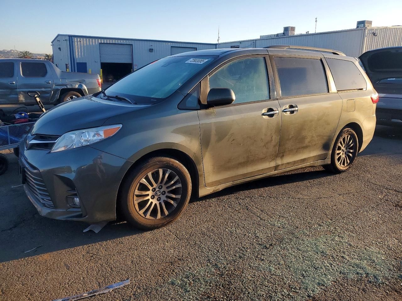 2020 Toyota Sienna xle
