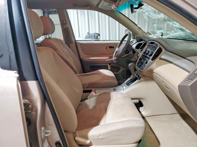 2004 Toyota Highlander