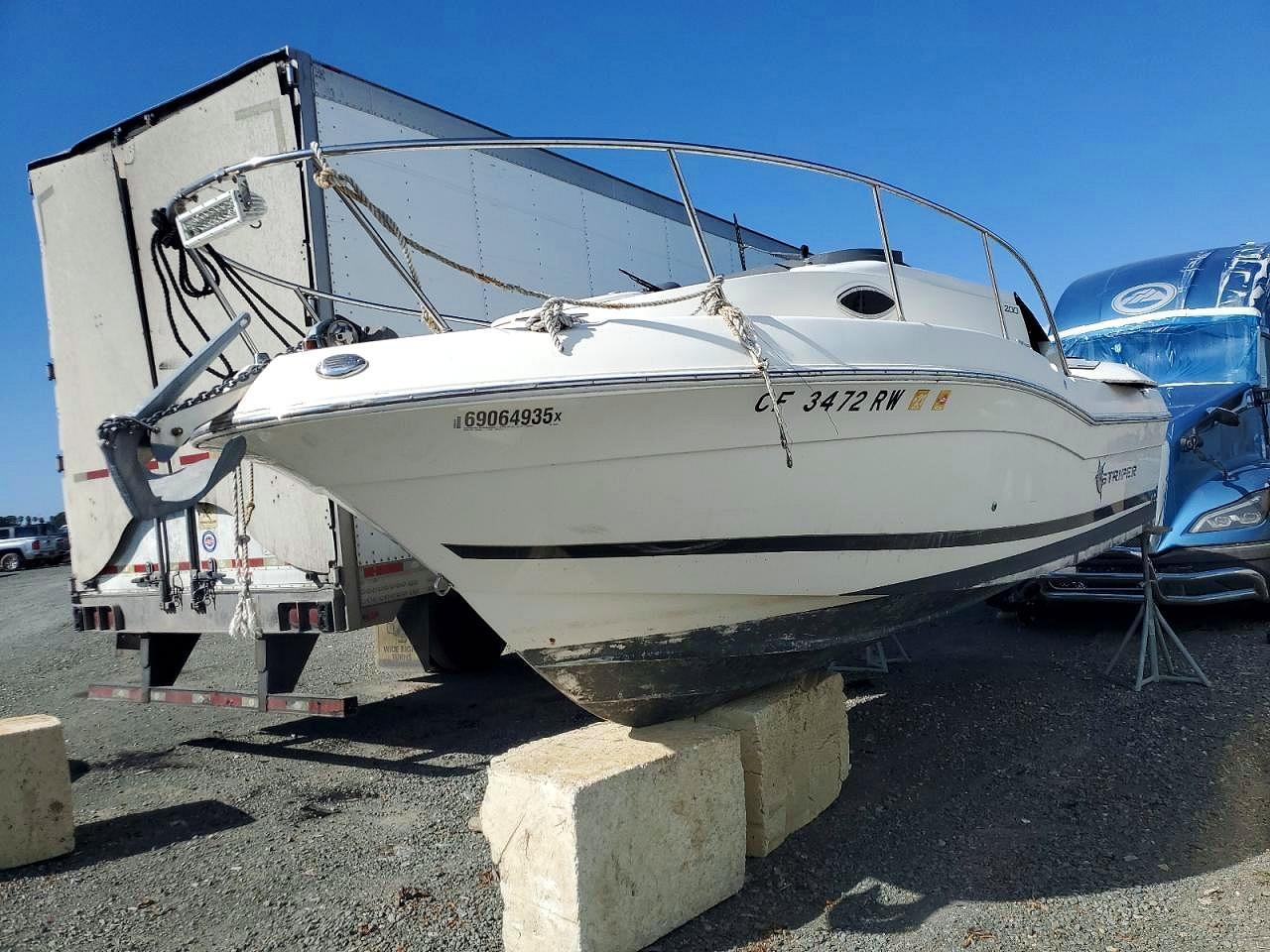 2015 Striper Boat
