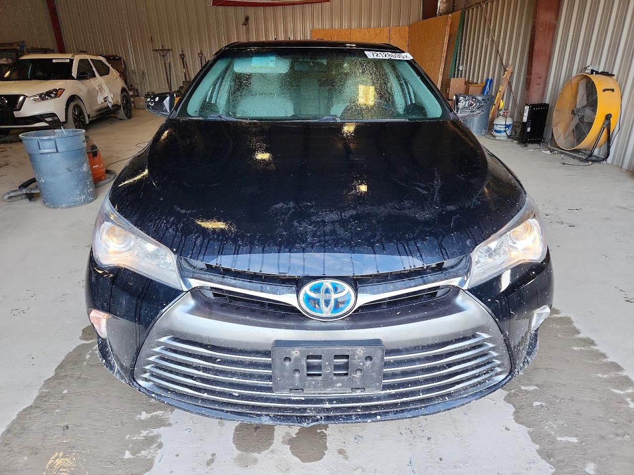2016 Toyota Camry le