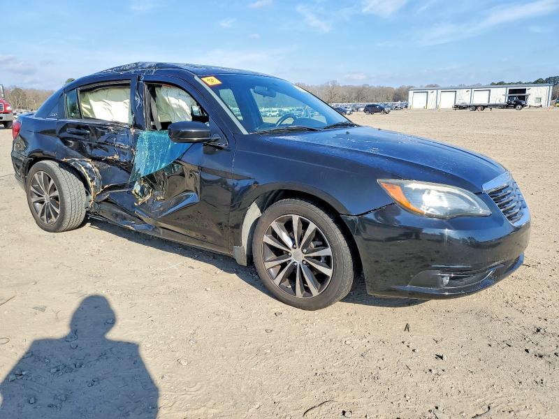 2012 Chrysler 200 Touring