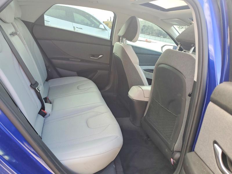 2022 Hyundai Elantra Limited