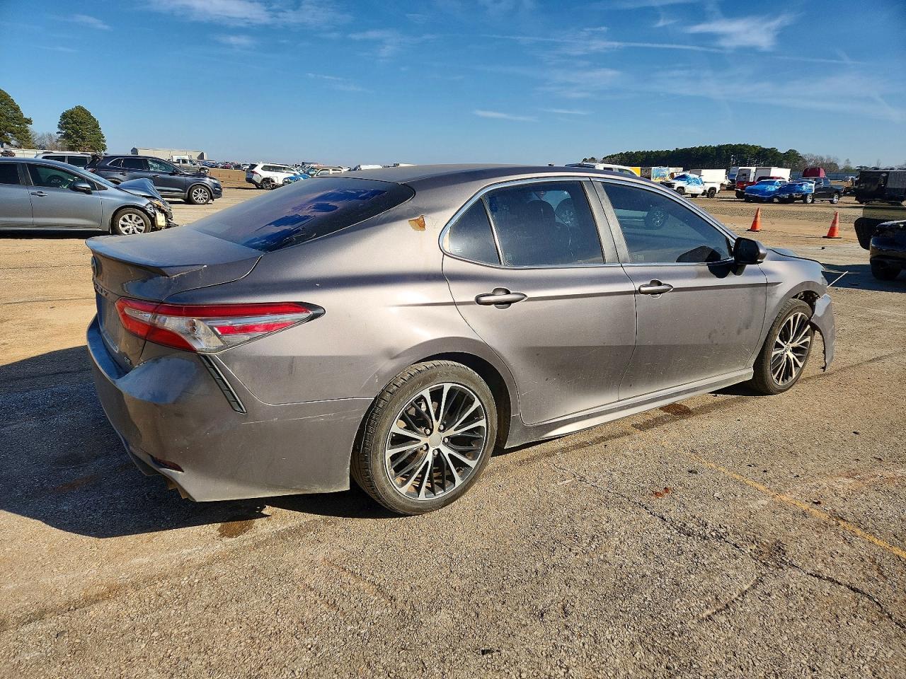 2018 Toyota Camry l