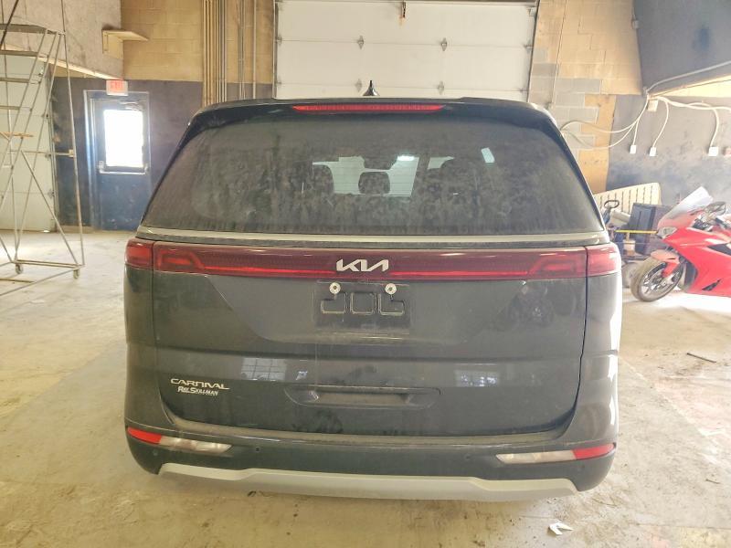 2023 KIA Carnival lx