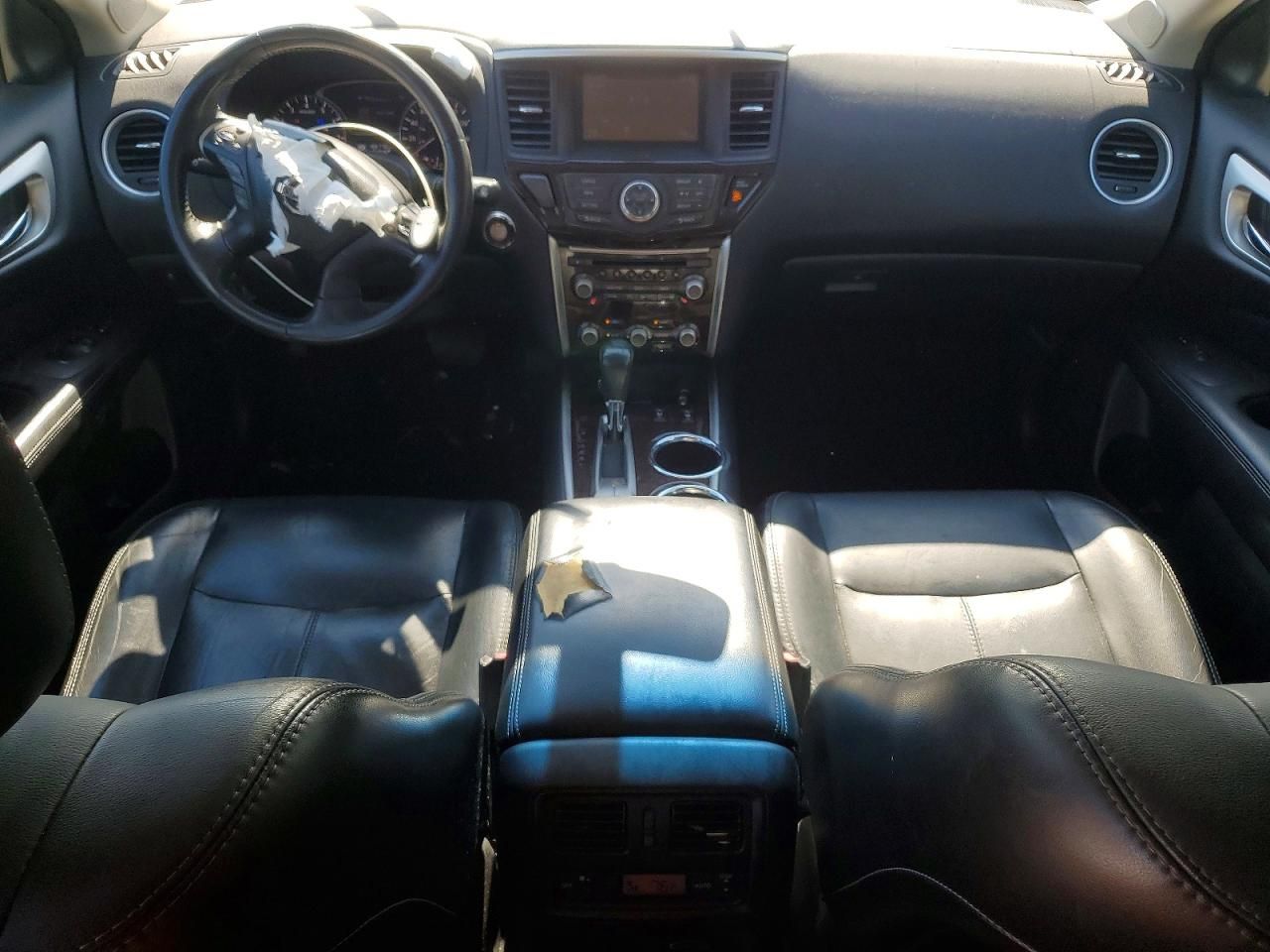 2013 Nissan Pathfinder s