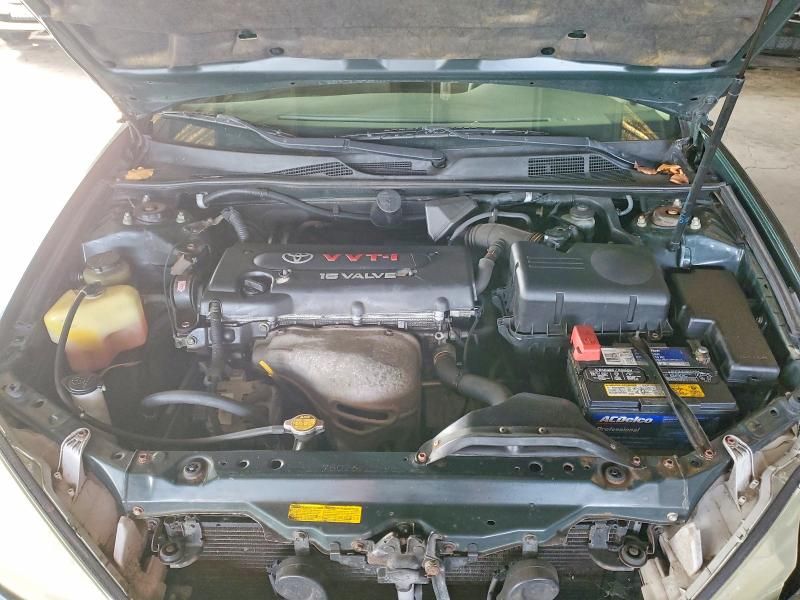 2002 Toyota Camry le