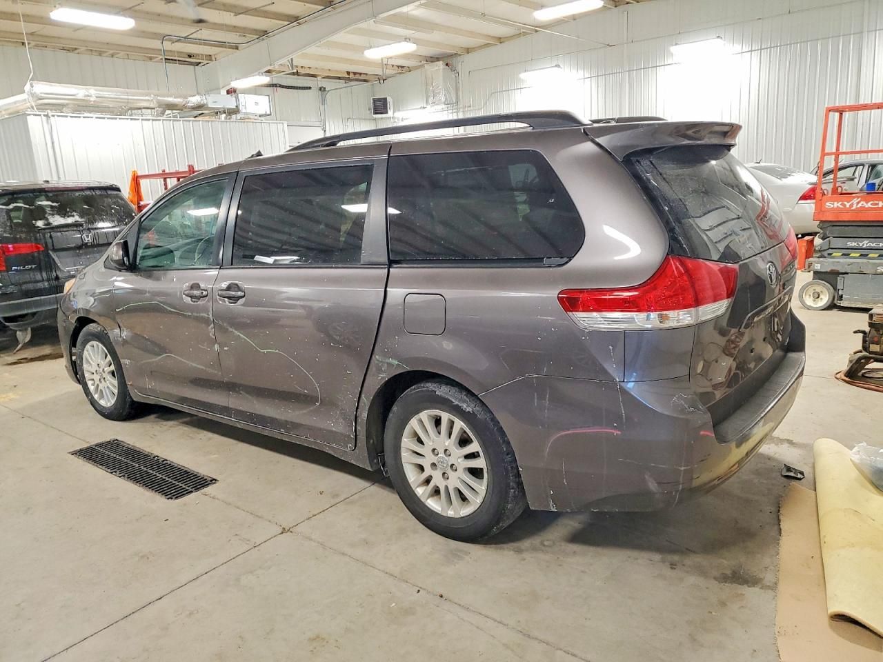 2014 Toyota Sienna xle