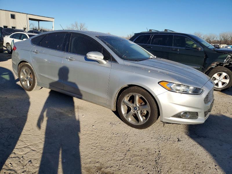 2013 Ford Fusion se