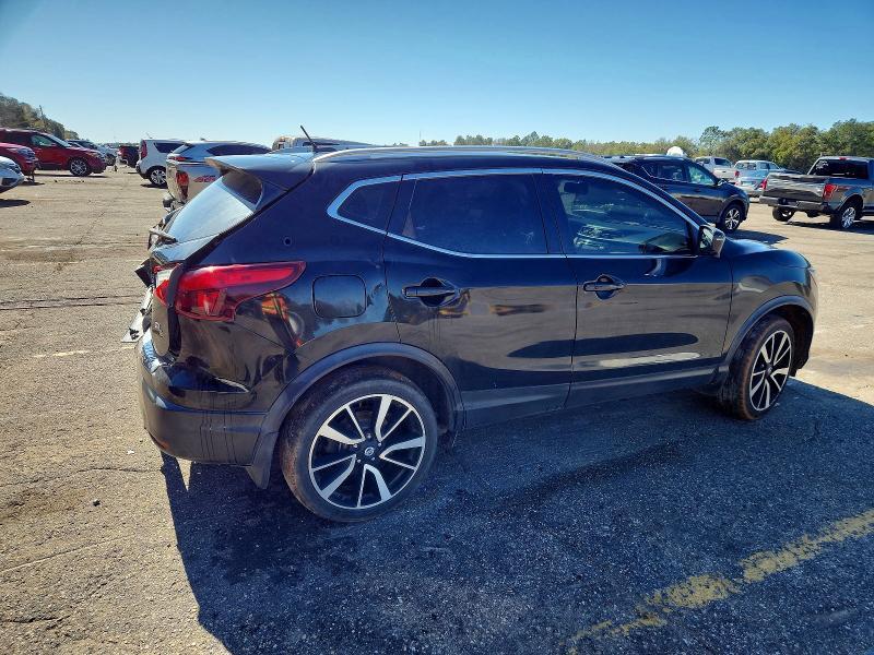 2018 Nissan Rogue Sport sl