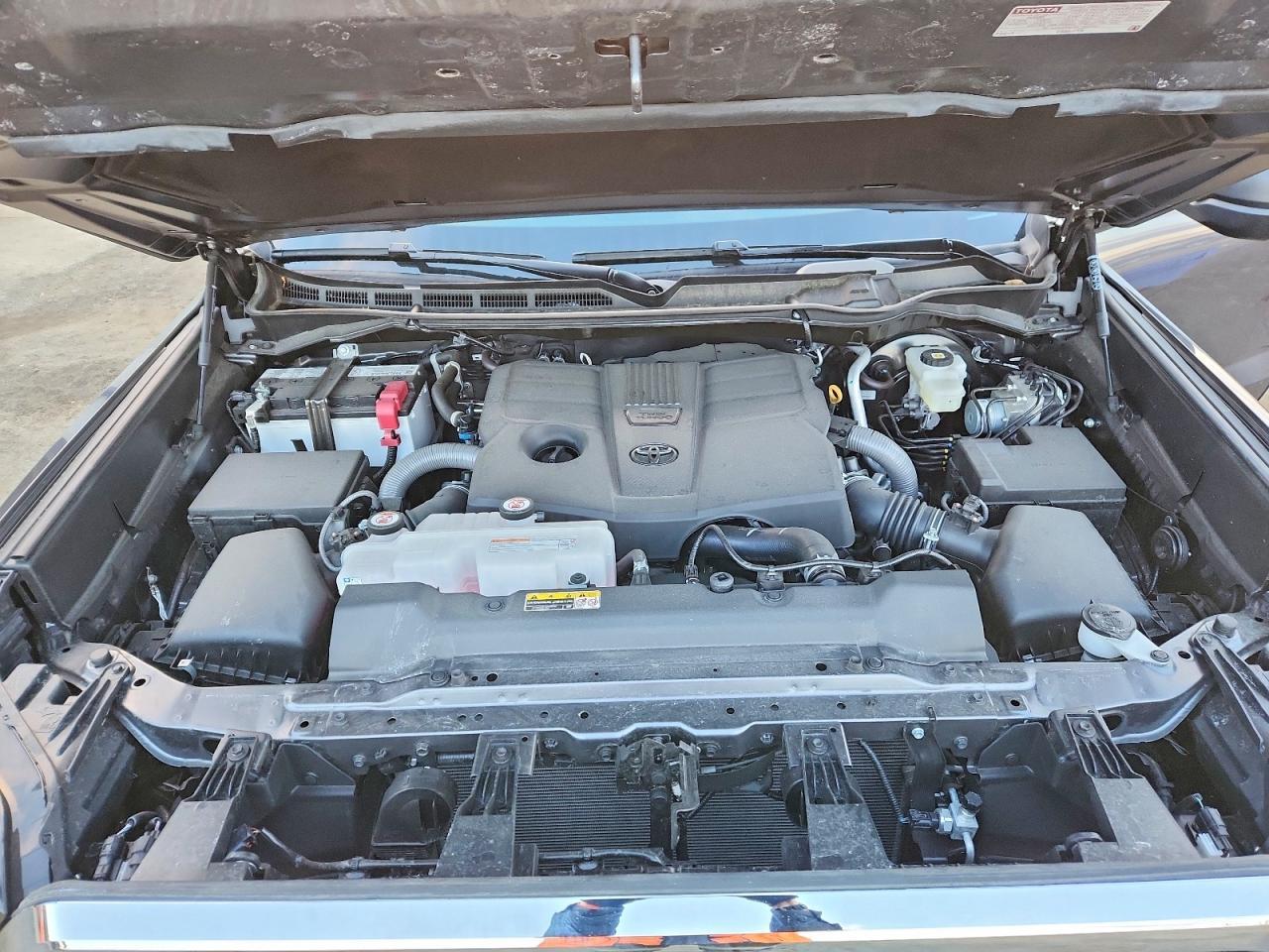 2025 Toyota Tundra SR5