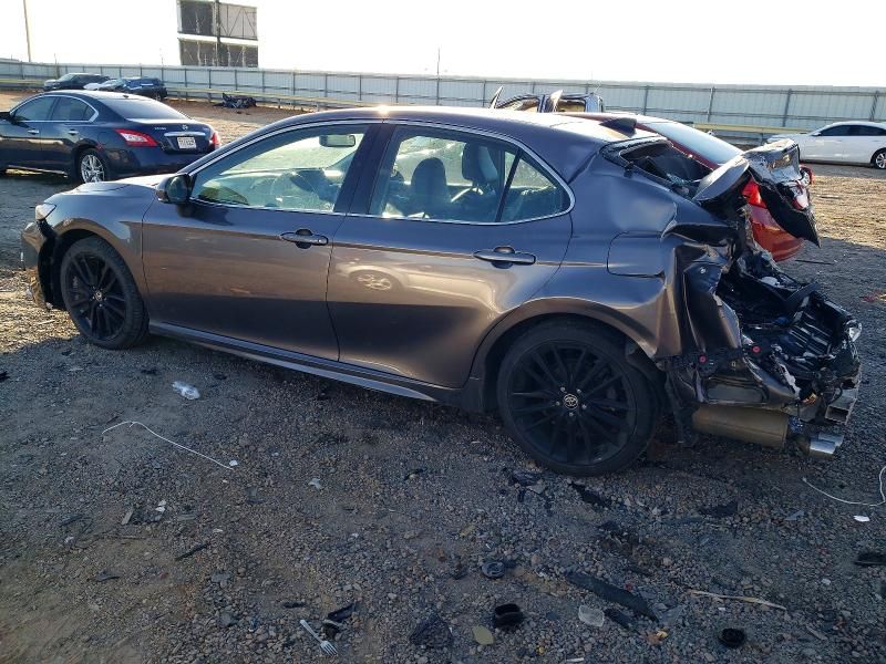 2021 Toyota Camry xse