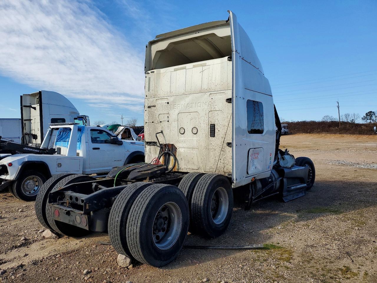 2019 International LT625 Semi Truck
