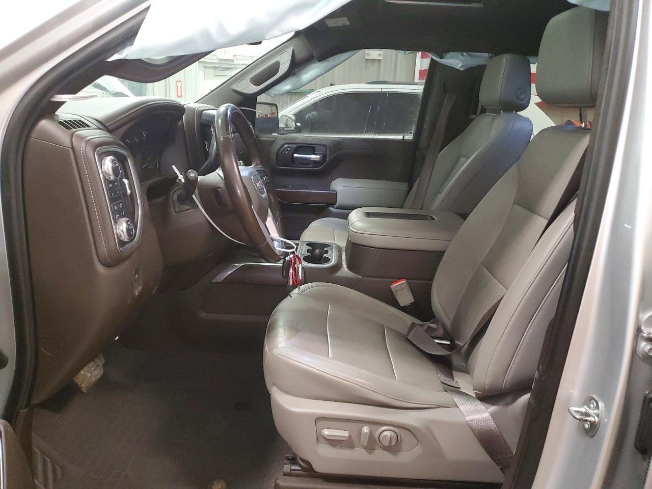2021 GMC Sierra K1500 SLT