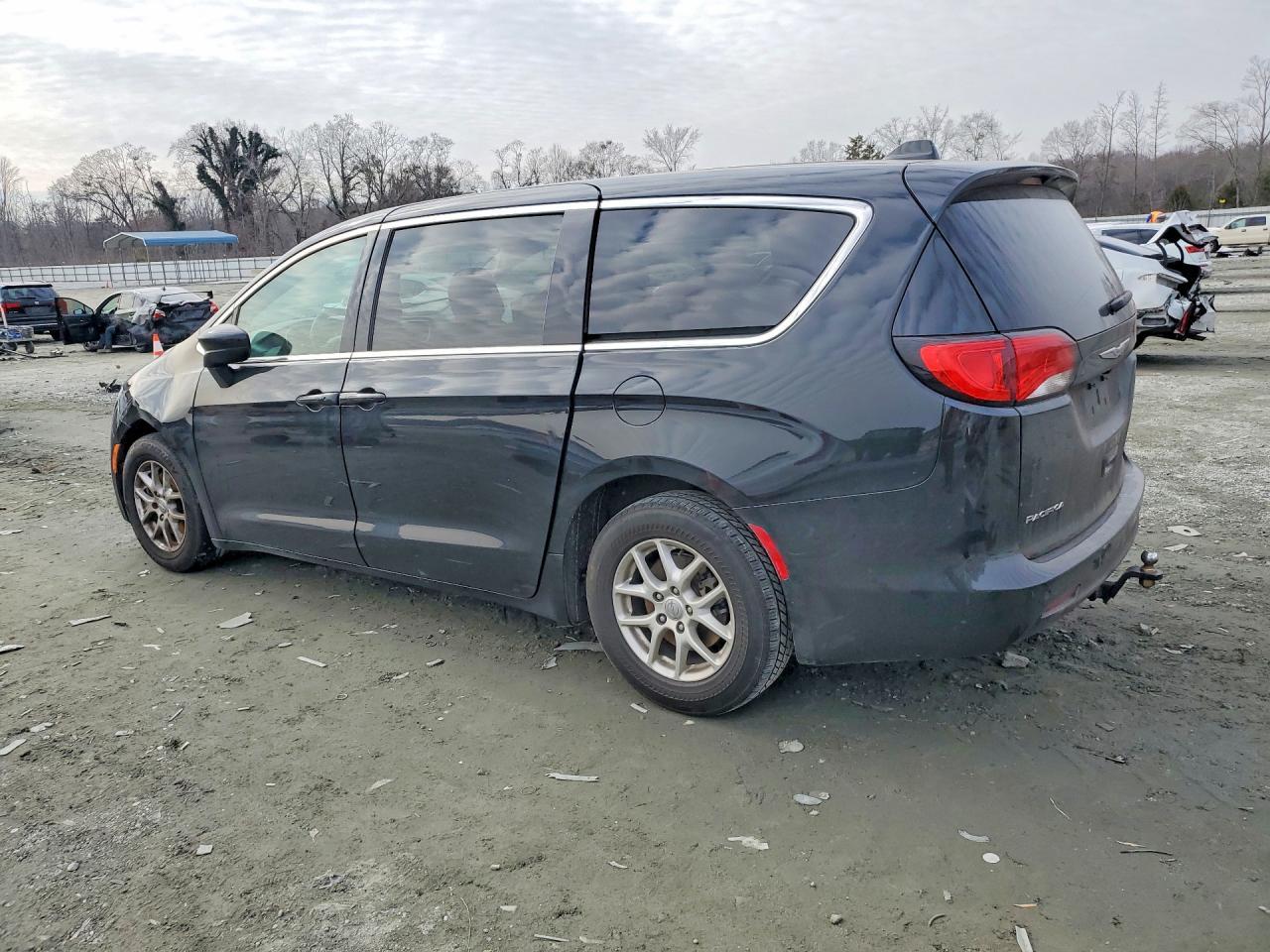 2019 Chrysler Pacifica lx