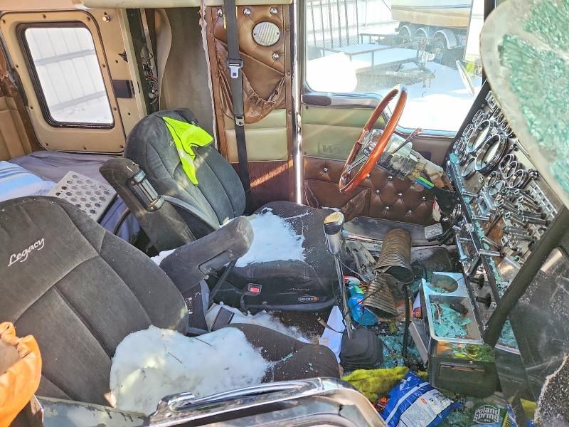 1997 Kenworth W900 Semi Truck