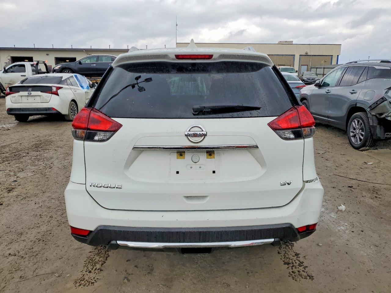 2018 Nissan Rogue s