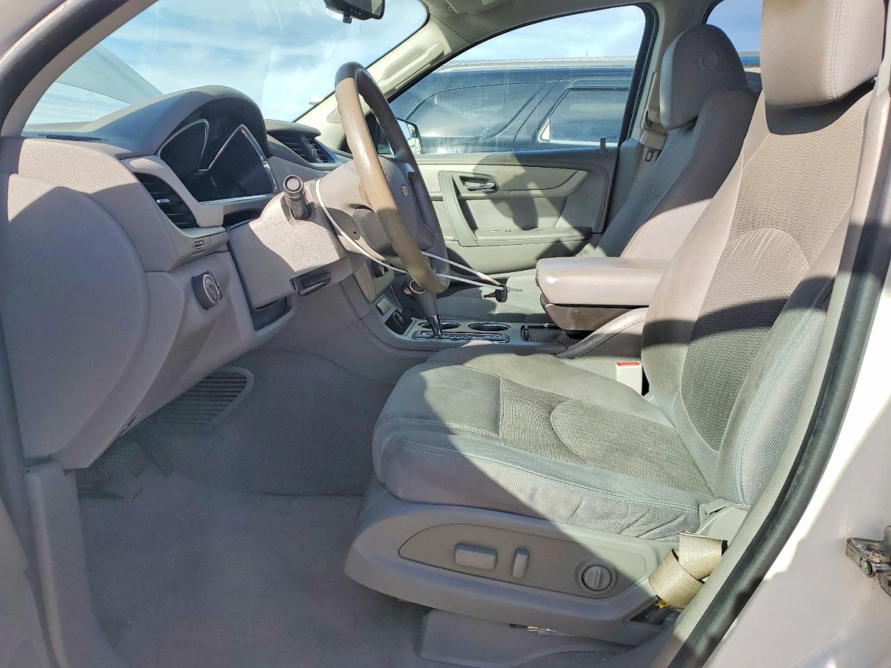 2014 Chevrolet Traverse ls