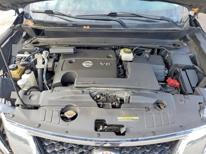 2014 Nissan Pathfinder s