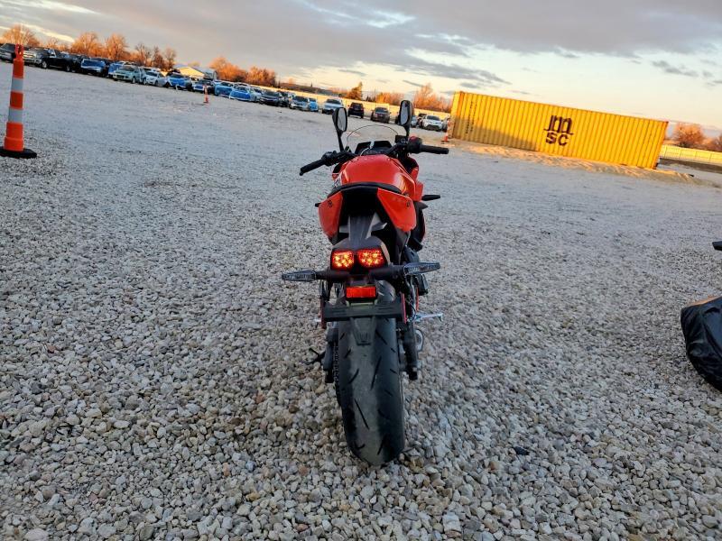 2026 Suzuki GSX800 F
