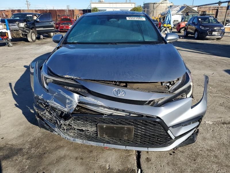 2023 Toyota Corolla se