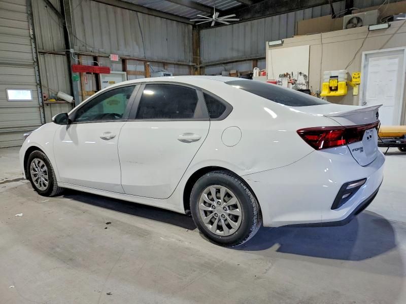2021 KIA Forte fe