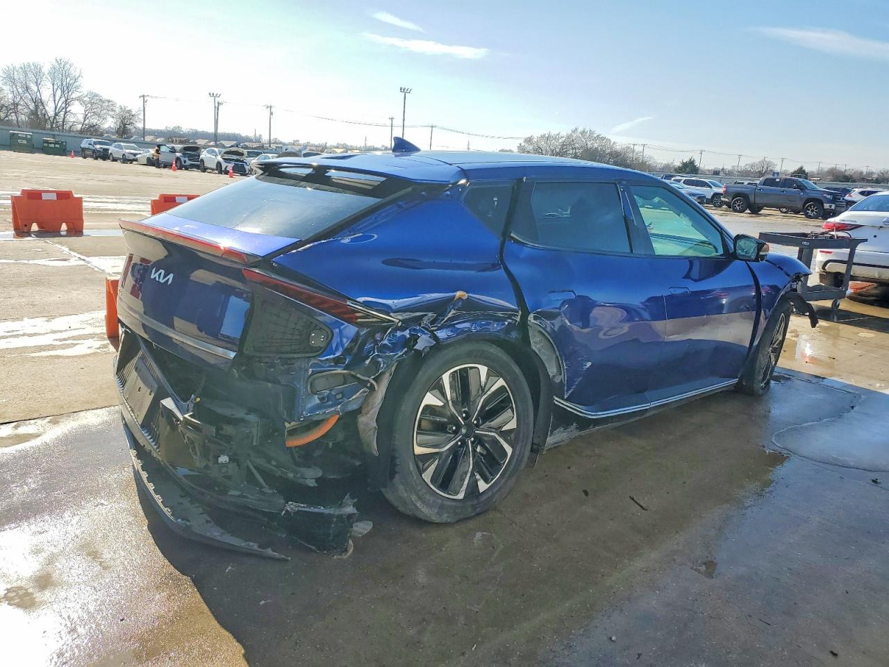 2024 KIA EV6 Wind