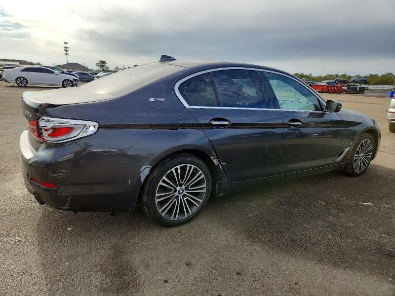 2018 BMW 530xe