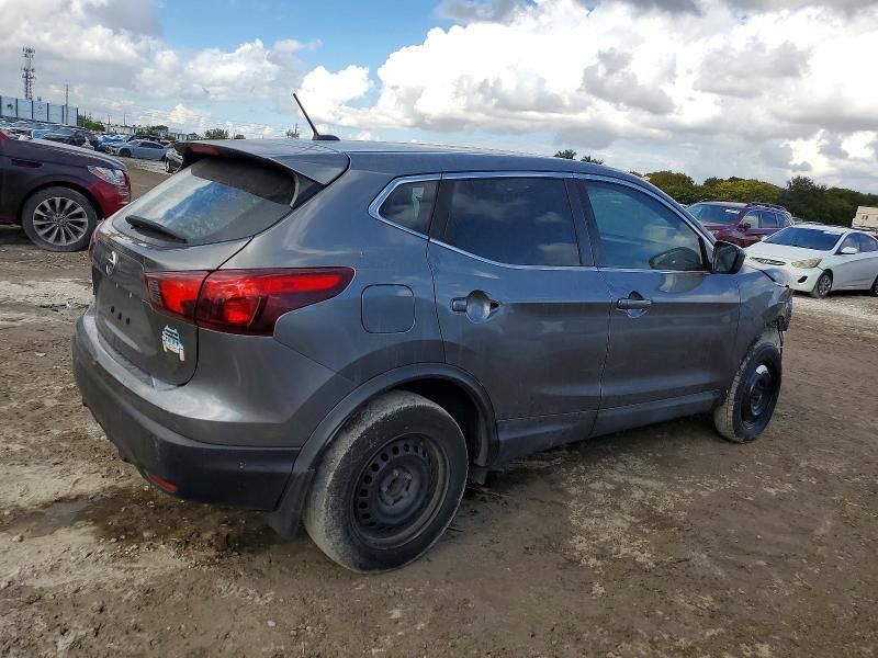 2017 Nissan Rogue Sport s