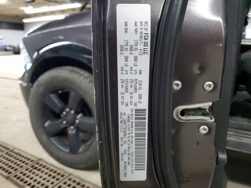 2015 Dodge Ram 1500 slt