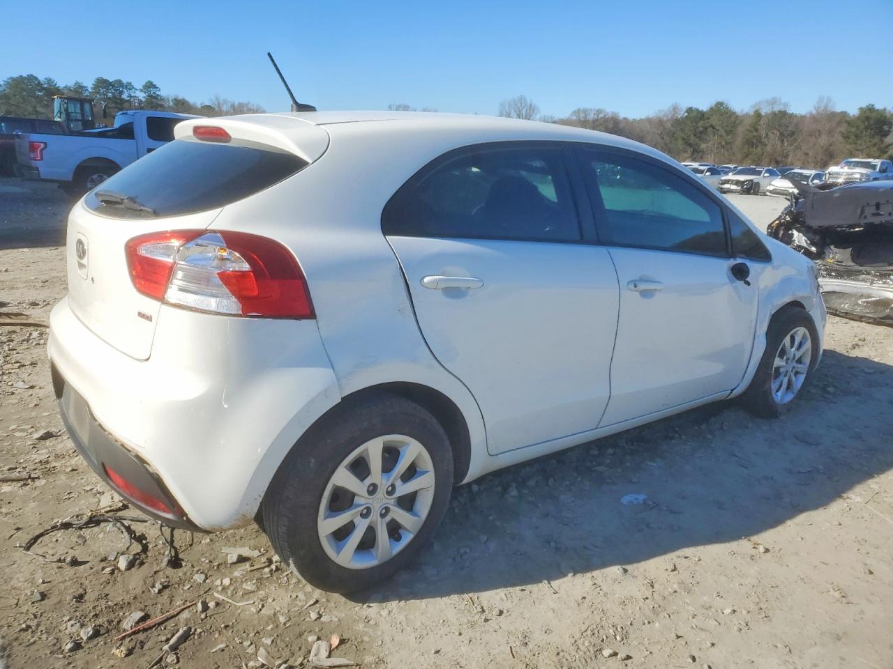 2015 KIA Rio lx