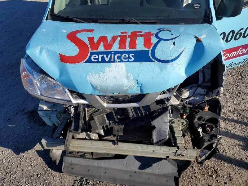 2017 Nissan NV200 2.5S