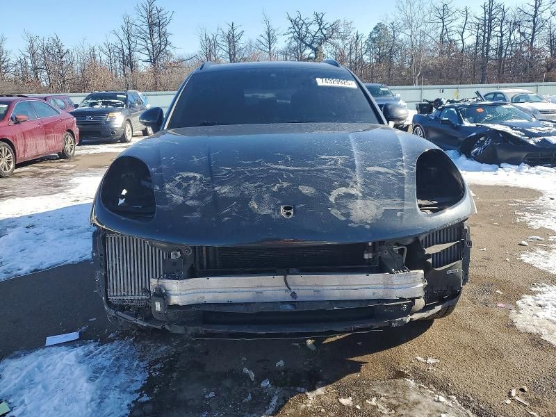 2020 Porsche Macan s