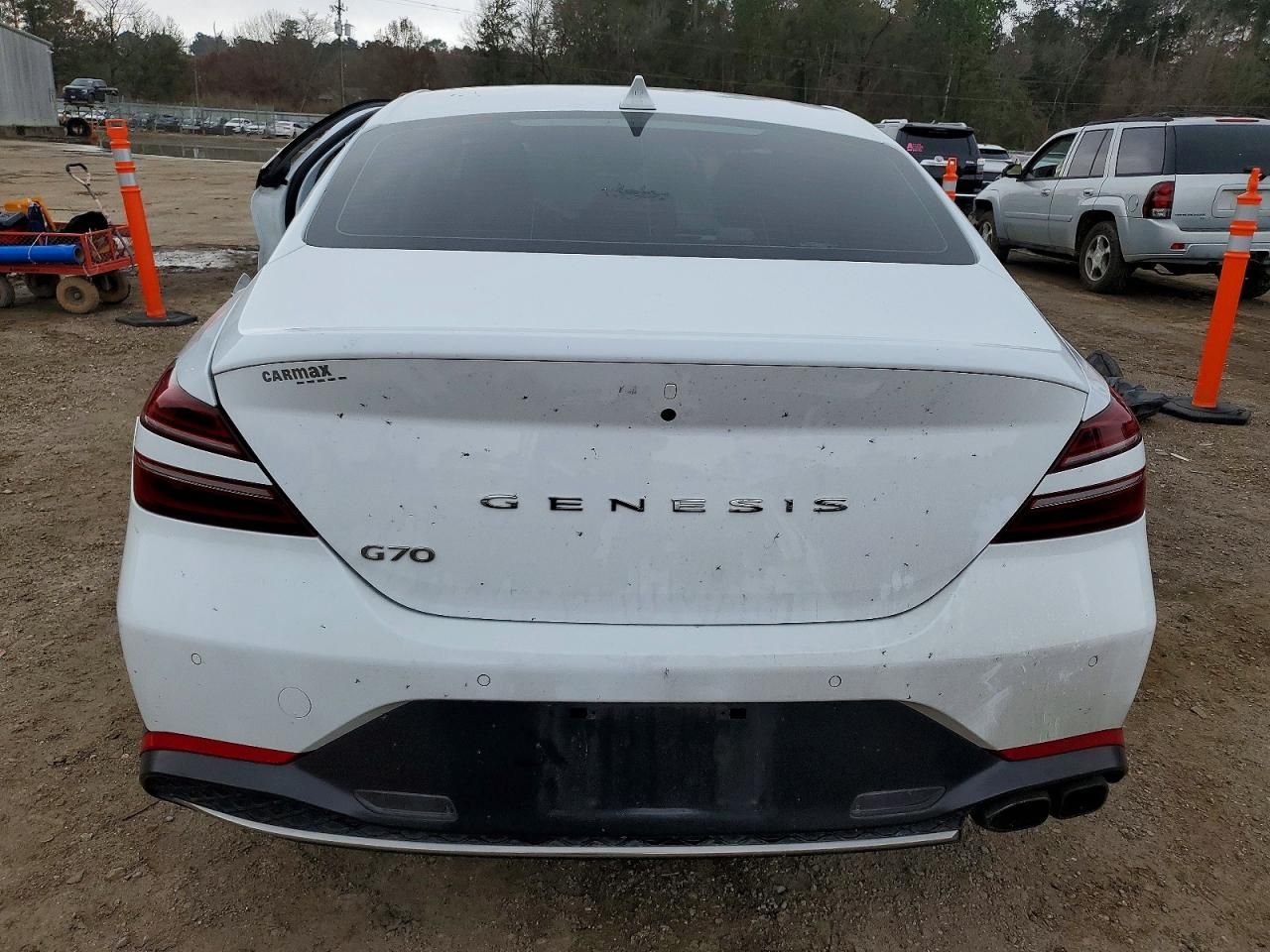 2022 Genesis G70 Base