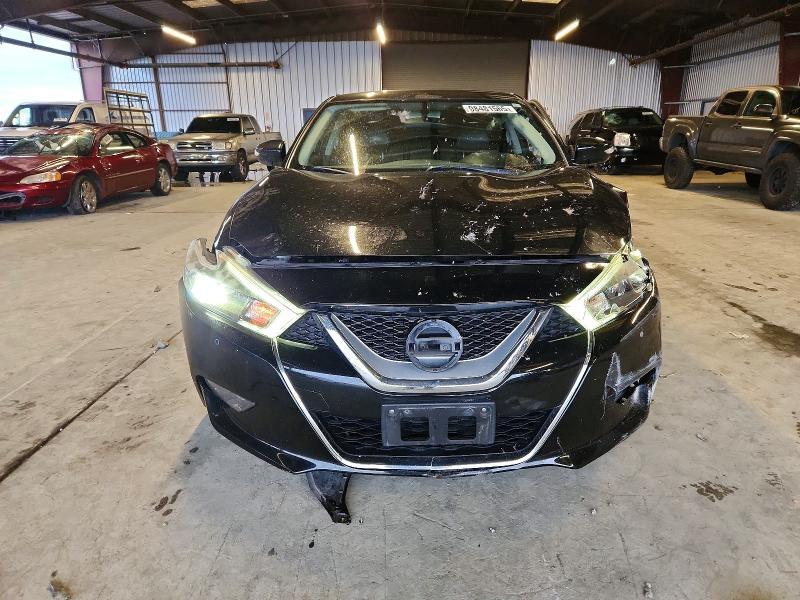 2016 Nissan Maxima
