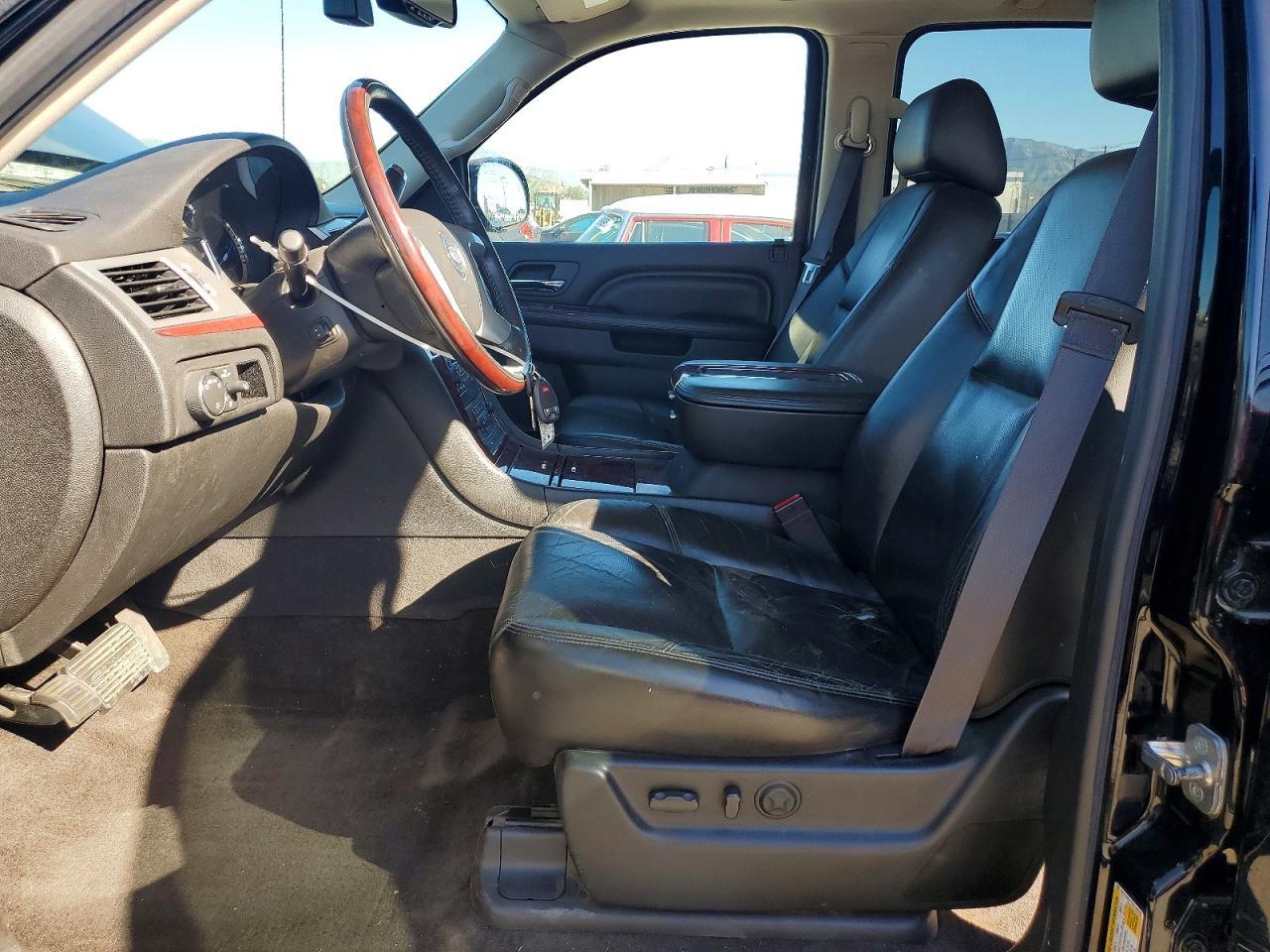 2013 Cadillac Escalade ext Premium