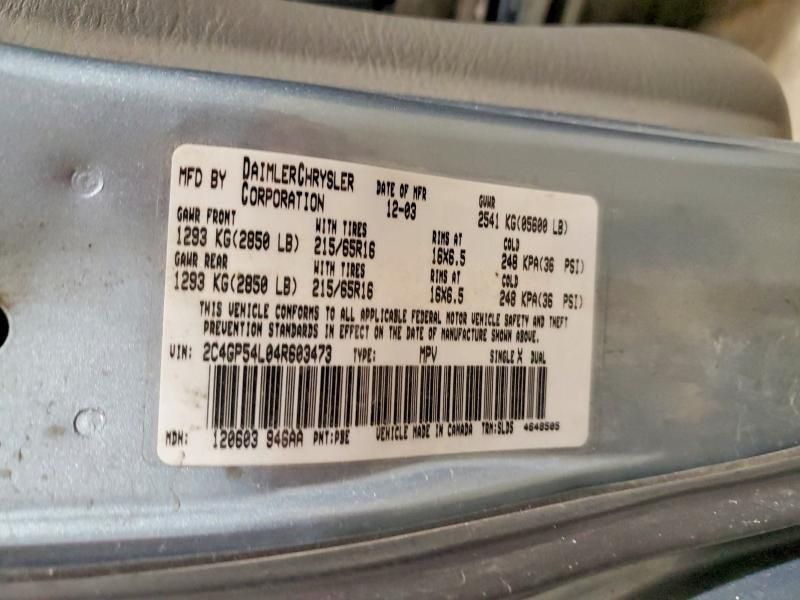 2004 Chrysler Town & Country Touring