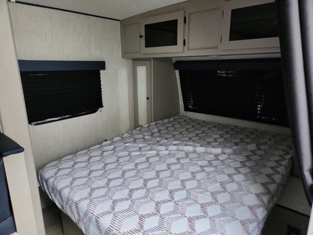 2025 Foresriver 2025 Forest River Coachmen Apex Camper