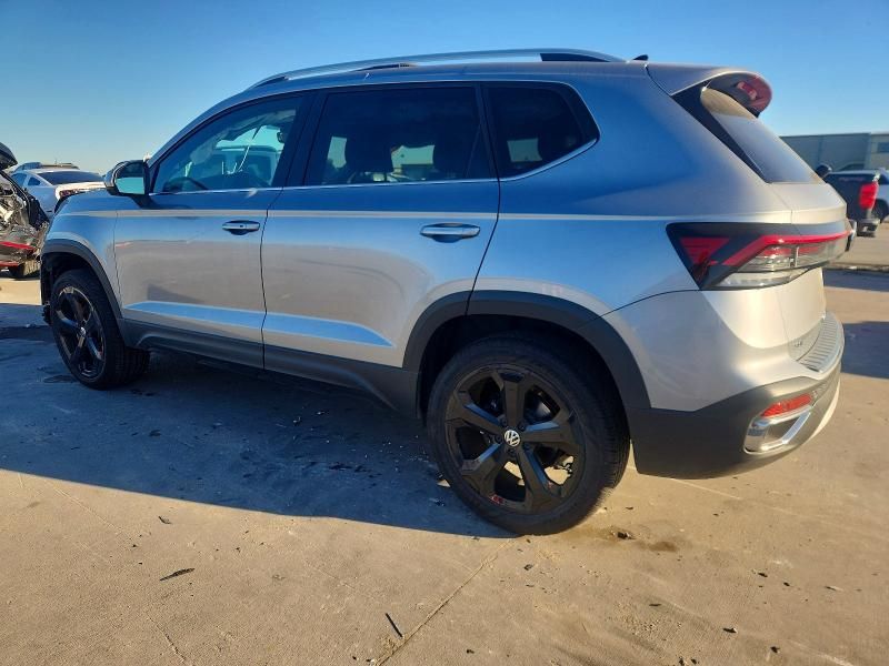 2025 Volkswagen Taos sel