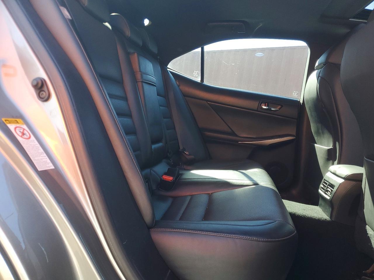 2016 Lexus Is 200t Base