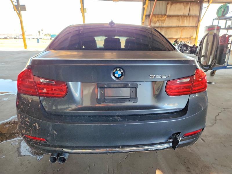 2013 BMW 328 i