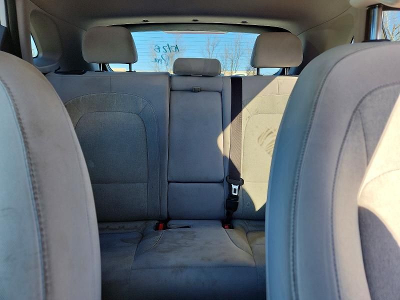 2023 Hyundai Kona Electric sel