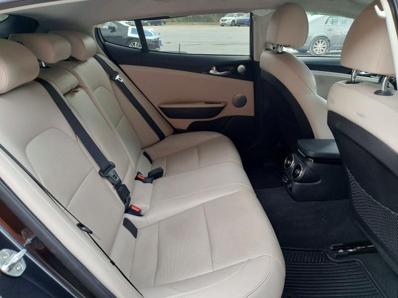 2019 KIA Stinger Premium