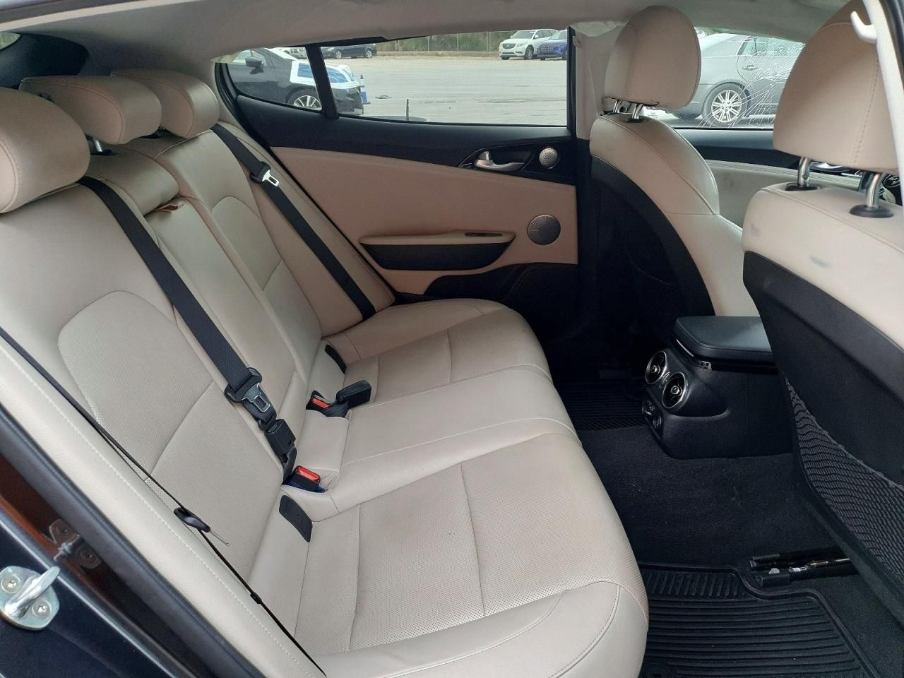 2019 KIA Stinger Premium