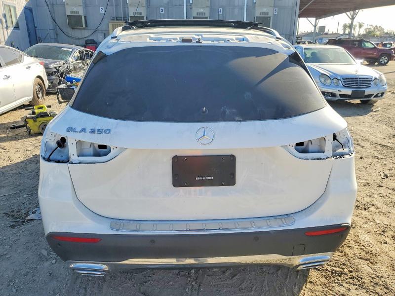 2025 Mercedes-Benz Gla 250
