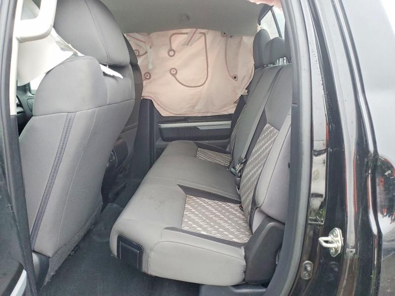 2019 Toyota Tundra Double cab sr