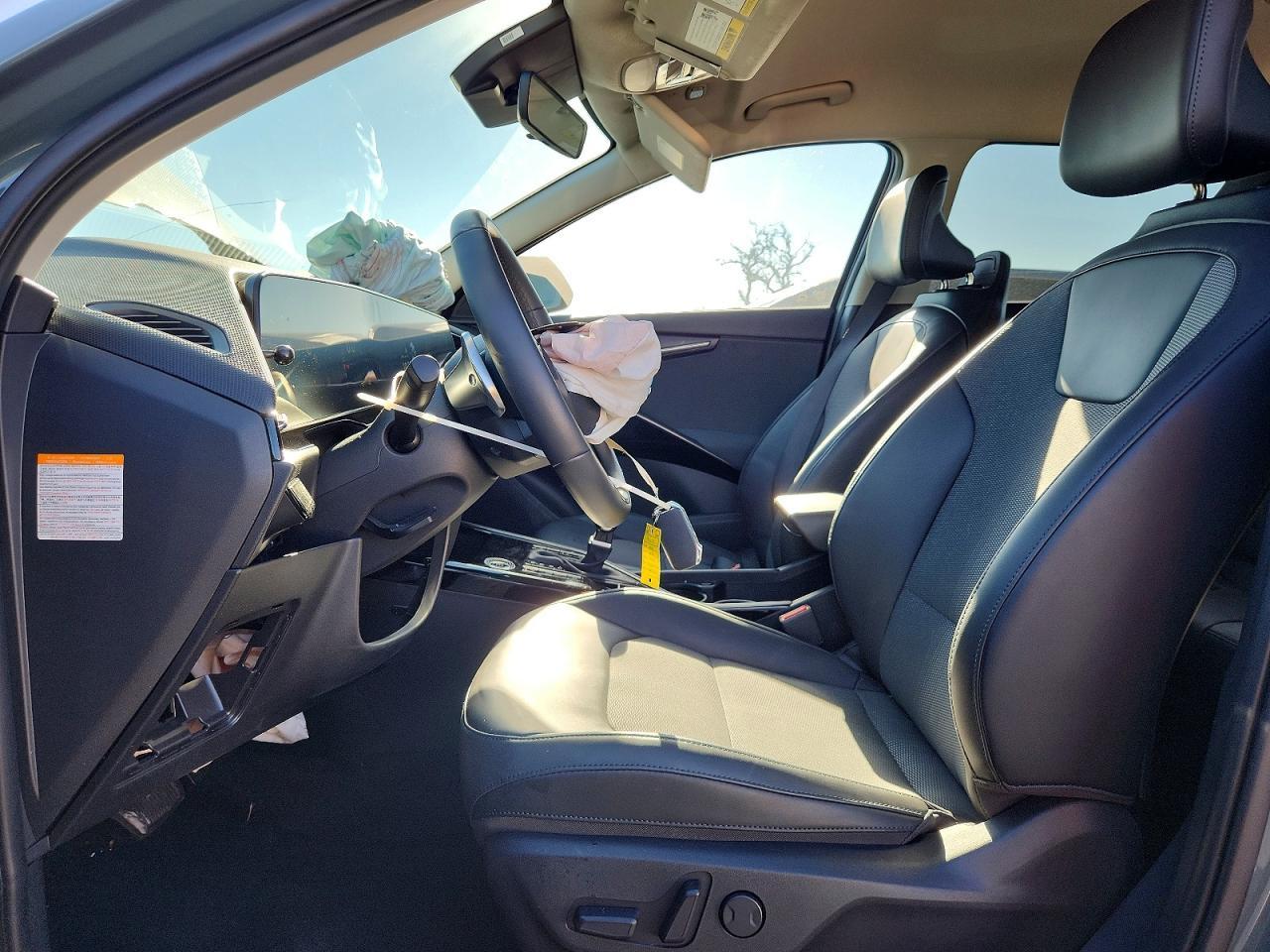 2023 KIA Niro ex